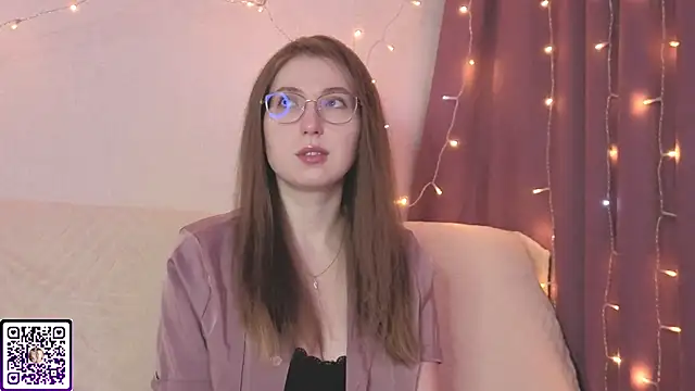 Snapshot of DaliaRadtke chatting on 14, 4, 2026 DaliaRadtke online show from 14, 4, 2026