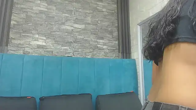 Lil Rose2006 online show from 27, 10, 2025