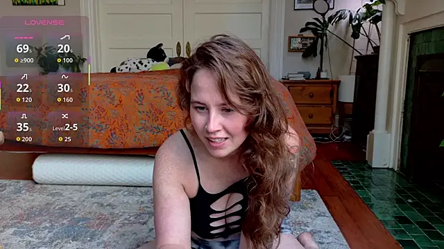 Snapshot of wutangwendy chatting on 29, 4, 2026 wutangwendy online show from 29, 4, 2026