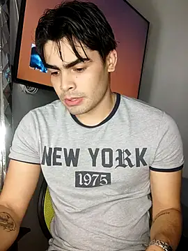 Snapshot of Mason_grey chatting on 12, 10, 2025 Mason grey online show from 12, 10, 2025