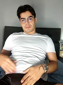 Snapshot of Mason_grey chatting on 20, 11, 2025 Mason grey online show from 20, 11, 2025