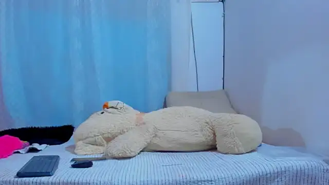 Snapshot of Maturealiciaray chatting on 23, 10, 2025 Maturealiciaray online show from 23, 10, 2025