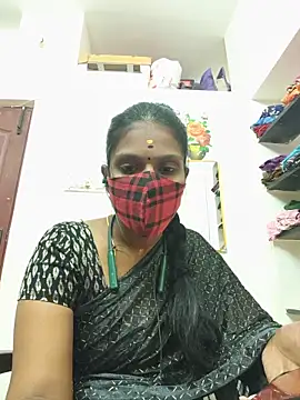 Snapshot of Tamil_Yalini12 chatting on 3, 6, 2026 Tamil Yalini12 online show from 3, 6, 2026