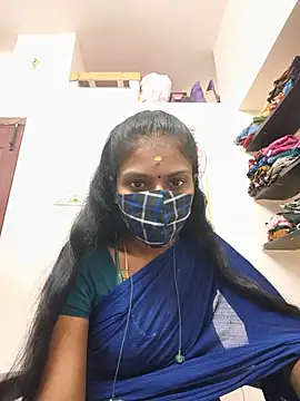 Snapshot of Tamil_Yalini12 chatting on 22, 6, 2026 Tamil Yalini12 online show from 22, 6, 2026