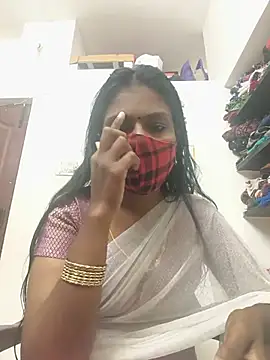 Snapshot of Tamil_Yalini12 chatting on 16, 7, 2026 Tamil Yalini12 online show from 16, 7, 2026