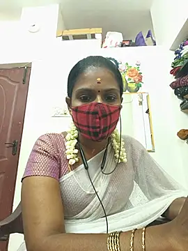 Snapshot of Tamil_Yalini12 chatting on 16, 7, 2026 Tamil Yalini12 online show from 16, 7, 2026