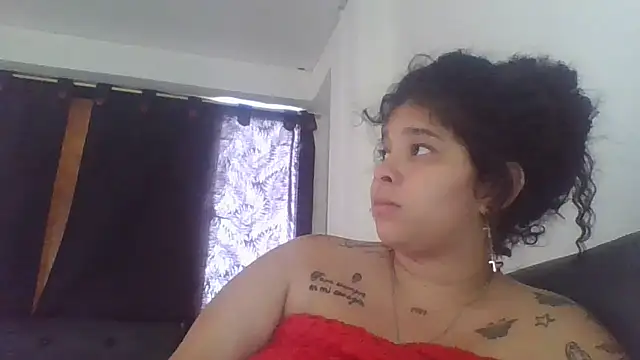 Snapshot of katalella_22hot chatting on 12, 5, 2026 katalella 22hot online show from 12, 5, 2026