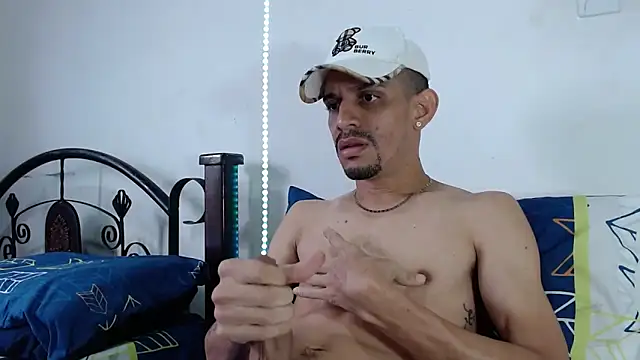 LATINO27CM online show from 16, 11, 2025