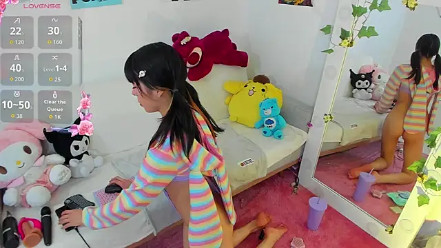 Snapshot of Dopamineshots chatting on 6, 11, 2025 Dopamineshots online show from 6, 11, 2025