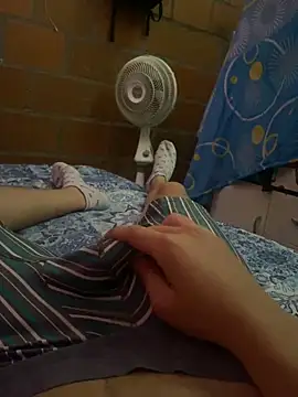 Snapshot of Dani-202p chatting on 22, 12, 2025 Dani-202p online show from 22, 12, 2025