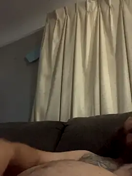 Snapshot of nowandthe chatting on 5, 10, 2025 nowandthe online show from 5, 10, 2025