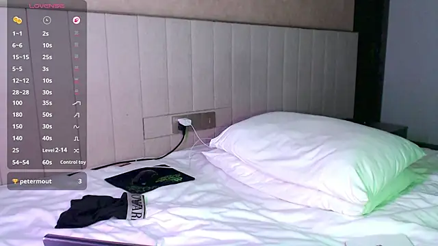 Vaso69  online show from 1, 11, 2025