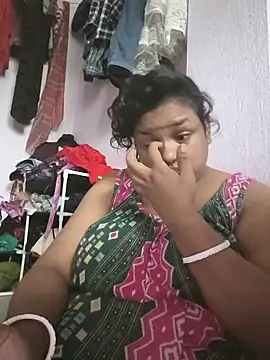 Snapshot of Deborbhavi222 chatting on 10, 7, 2026 Deborbhavi222 online show from 10, 7, 2026