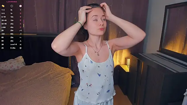 Crysta1Eva  online show from 13, 3, 2026