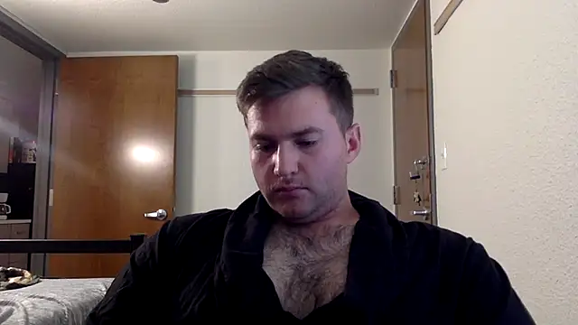 Snapshot of daddypineapple77 chatting on 21, 9, 2025 daddypineapple77 online show from 21, 9, 2025