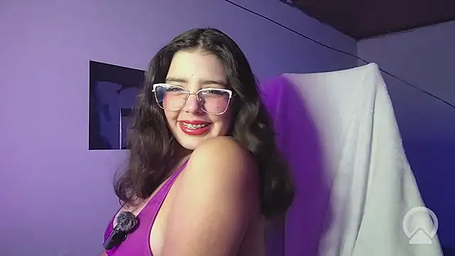 Snapshot of Pao_Ly chatting on 16, 7, 2026 Pao Ly online show from 16, 7, 2026