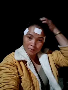 xuxulovezz online show from 14, 10, 2025