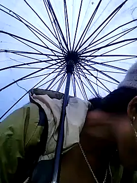 abigail-00 online show from 18, 11, 2025