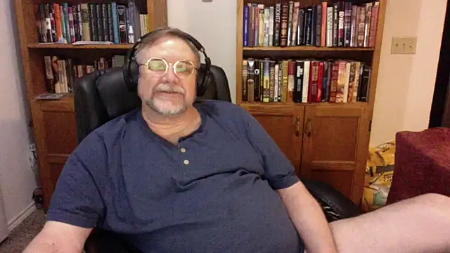 Vinyl22xh online show from 11, 3, 2026