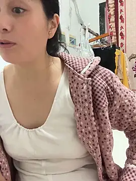 Snapshot of aoyo66 chatting on 9, 11, 2025 aoyo66 online show from 9, 11, 2025