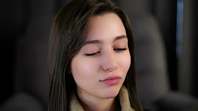 LettySlovacek online show from 10, 10, 2025