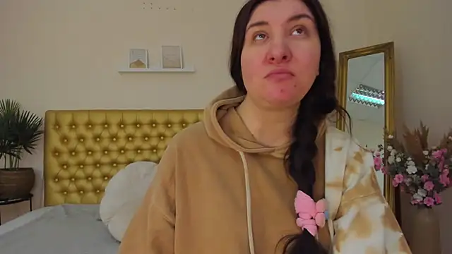 TrishaDarks online show from 20, 3, 2026