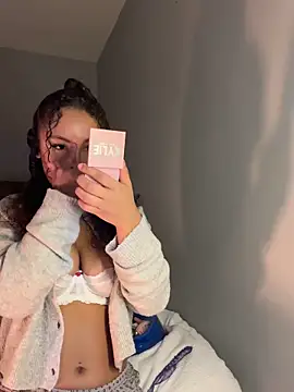 OliviaAshhh online show from 22, 11, 2025