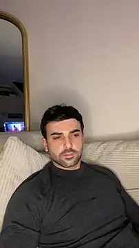 Snapshot of eauminerale chatting on 21, 2, 2026 eauminerale online show from 21, 2, 2026