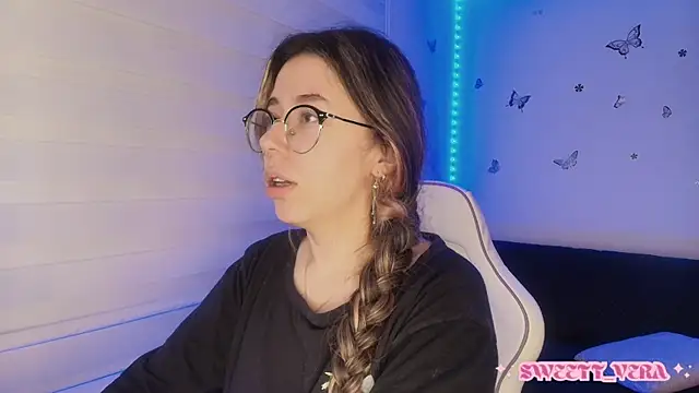 sweettvera online show from 3, 11, 2025