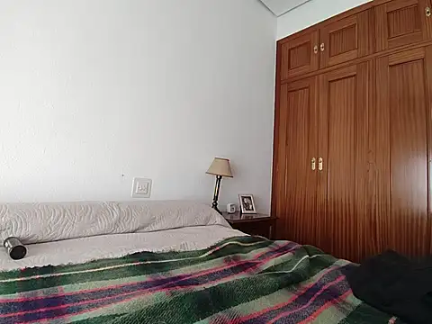 Snapshot of jorgeereyy chatting on 8, 10, 2025 jorgeereyy online show from 8, 10, 2025