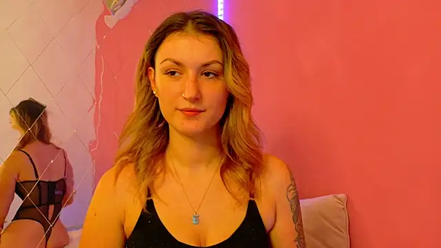 Anaayss  online show from 10, 11, 2025