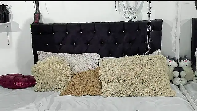 Snapshot of ValeryTatto chatting on 11, 5, 2026 ValeryTatto online show from 11, 5, 2026