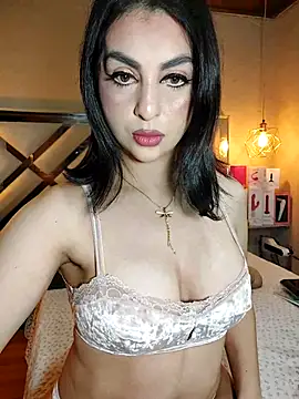 Snapshot of LlianneDiamond1 chatting on 30, 11, 2025 LlianneDiamond1 online show from 30, 11, 2025