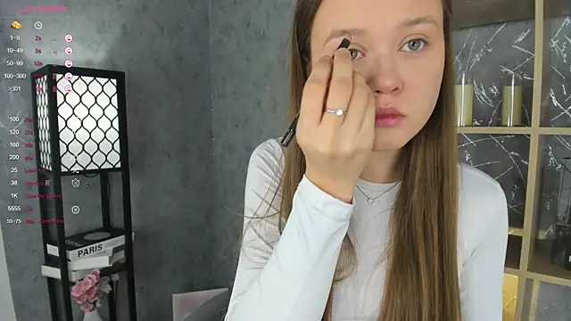 ElenoreReth online show from 24, 11, 2025