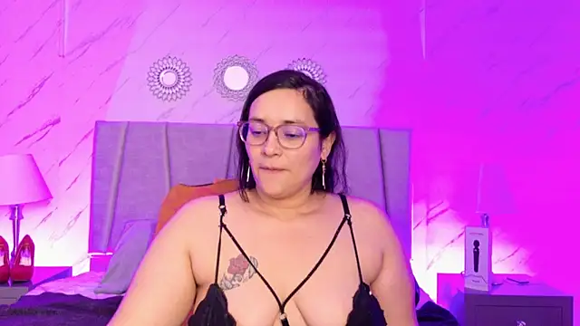 Snapshot of Michell_Monet chatting on 11, 6, 2026 Michell Monet online show from 11, 6, 2026