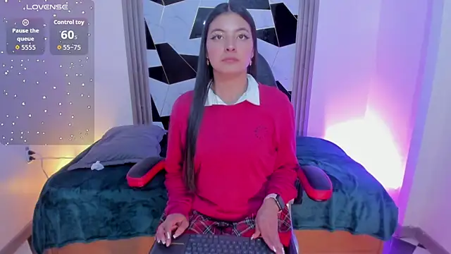 Fernanda hot  online show from 31, 10, 2025