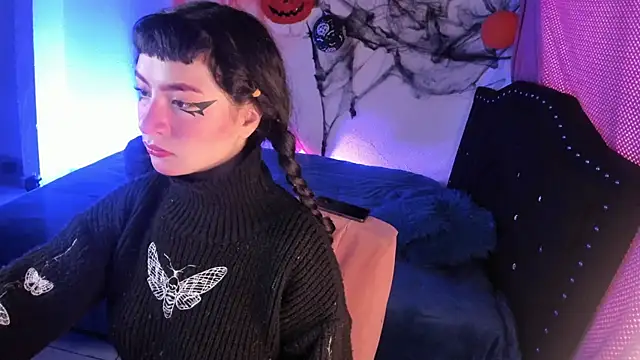 kitty  chs online show from 3, 11, 2025