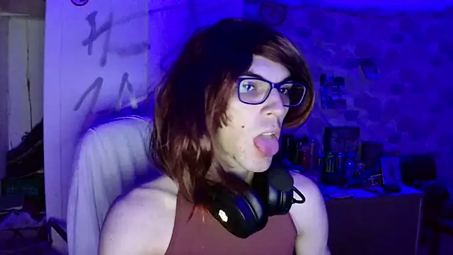 Snapshot of DairaxSissy_ chatting on 28, 9, 2025 DairaxSissy online show from 28, 9, 2025