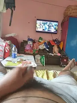 only woman online show from 21, 12, 2025