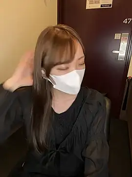 Snapshot of Moe_v_v chatting on 3, 10, 2025 Moe v v online show from 3, 10, 2025