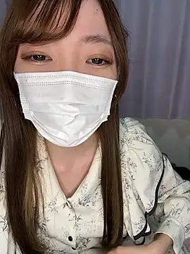 Moe v v online show from 8, 11, 2025