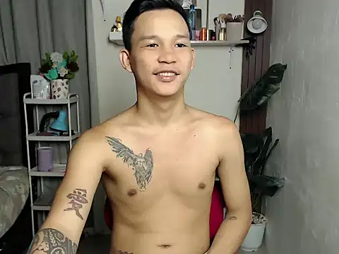 Snapshot of asianmonstercock05 chatting on 2, 4, 2026 asianmonstercock05 online show from 2, 4, 2026