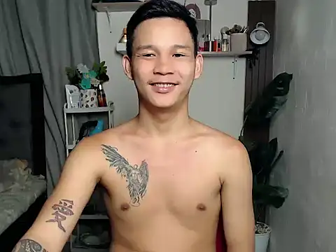 Snapshot of asianmonstercock05 chatting on 5, 4, 2026 asianmonstercock05 online show from 5, 4, 2026