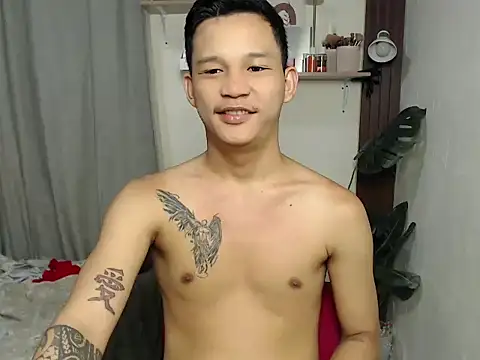 Snapshot of asianmonstercock05 chatting on 13, 4, 2026 asianmonstercock05 online show from 13, 4, 2026