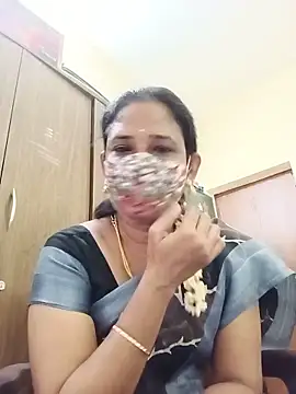 Snapshot of tamil_Boomika chatting on 9, 6, 2026 tamil Boomika online show from 9, 6, 2026