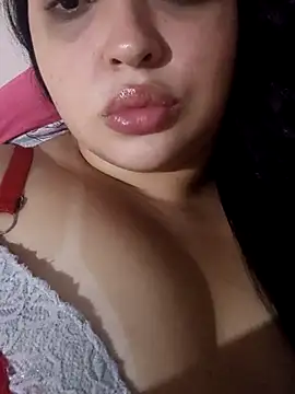 vitoriaavilasilva online show from 8, 10, 2025