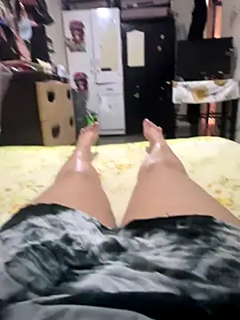 Snapshot of Laila-sexi chatting on 28, 9, 2025 Laila-sexi online show from 28, 9, 2025