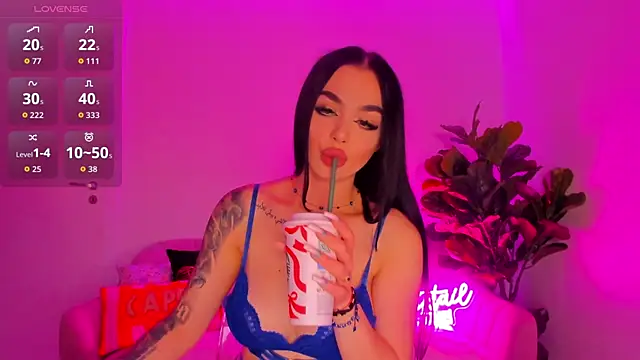 TiaBelle online show from 5, 11, 2025