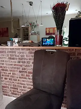 Snapshot of TommyTom76 chatting on 4, 10, 2025 TommyTom76 online show from 4, 10, 2025