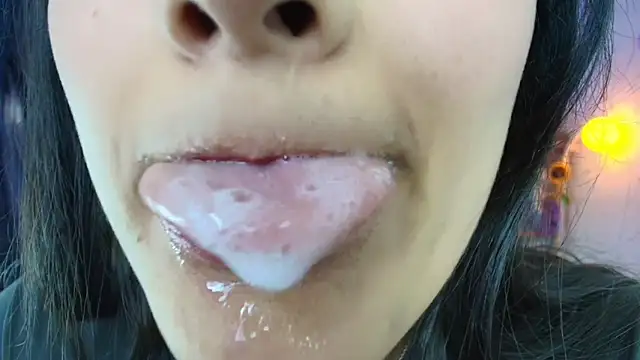 Hinata 21  online show from 6, 4, 2026